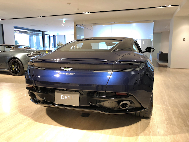 ASTON MARTIN2018-11